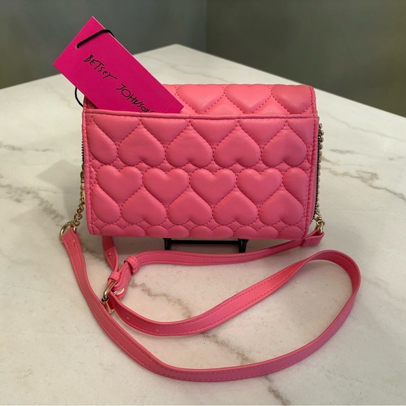 Betsey Johnson Pink Heart Crossbody Bag - Picture 6 of 6